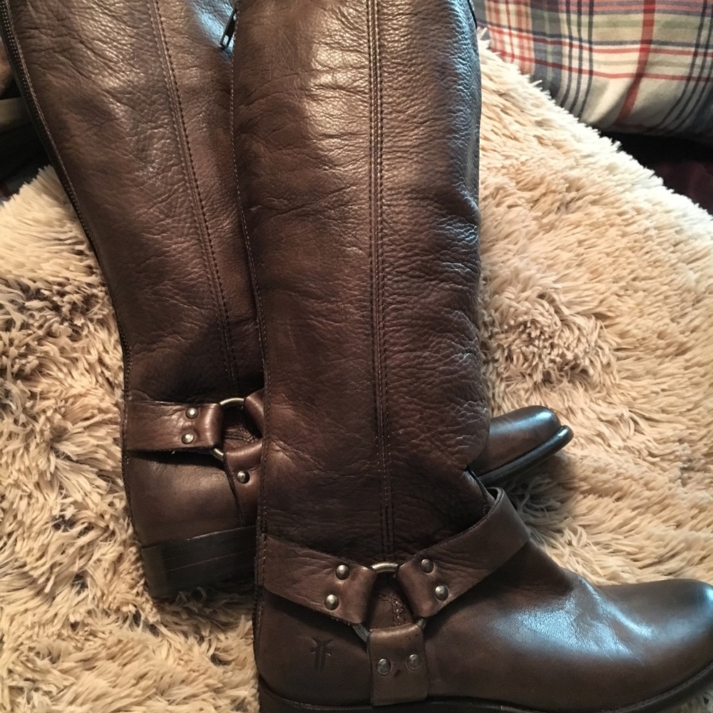 Frye Phillip Harnes Boots